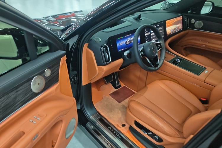 Used Hima AITO M9 2024 Range-Extended Ultra Version 42 kWh 6-Seater Model