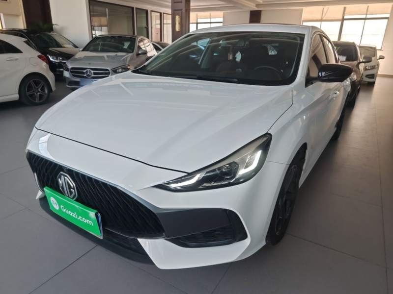 Used MG 5 2022 300TGI DCT Chao Yue Luxury Edition — 1