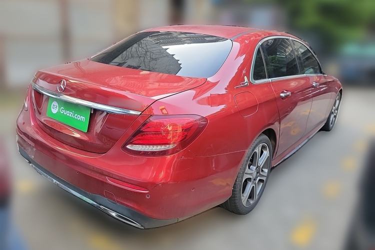 Used Mercedes-Benz E-Class 2016 E 300 L Sporty and Stylish Model Rear Right 45 Deg