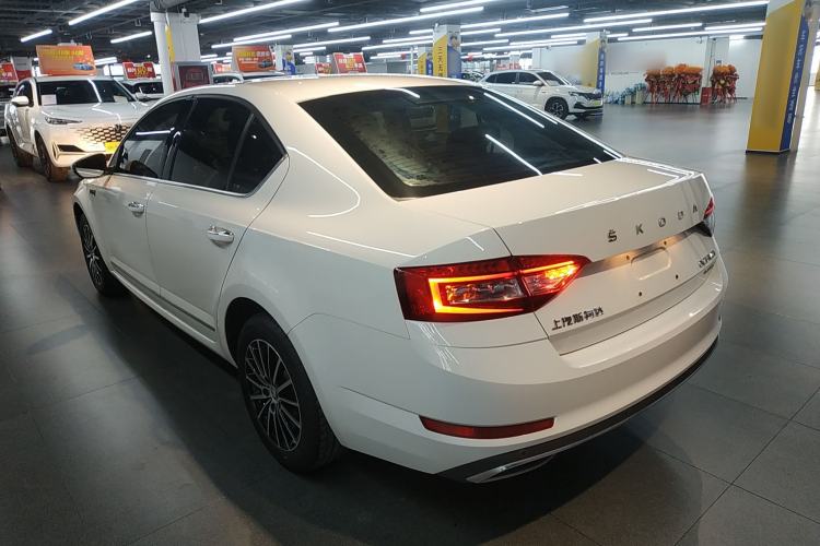 Used Skoda Octavia 2019 TSI230 DSG SmartDrive Luxury Edition China VI
