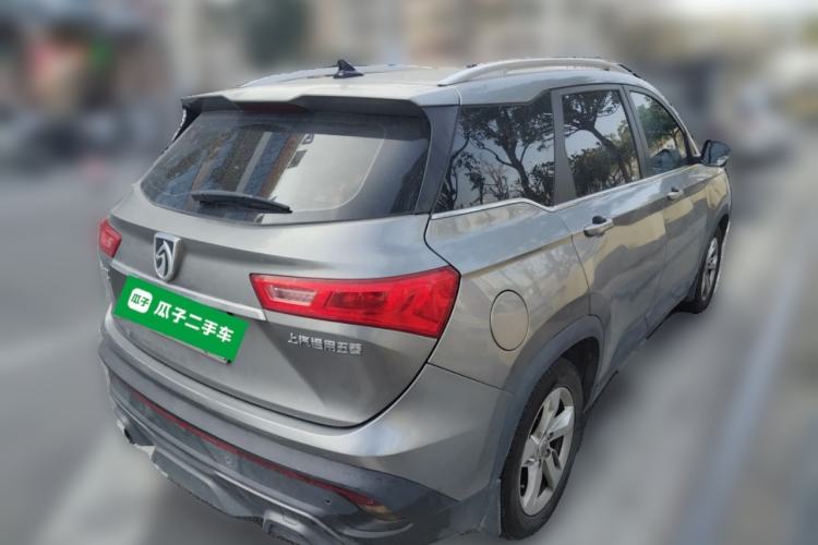 Used Baojun 530 2019 1.5T CVT Luxury Model 7 Seats China V Emission Standard
