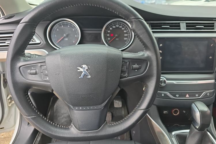 Used Peugeot 408 2018 350THP Automatic Luxury Edition Steering Wheel
