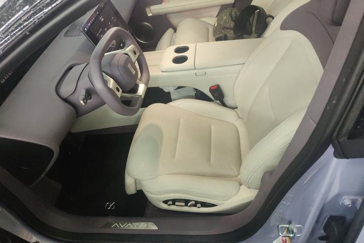 Used Avatr 06 2025 Pro Range-Extended Edition Left Front Seat