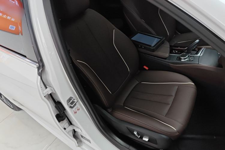 Used BMW 5 Series 2023 530Li Leading Model M Sport Package
