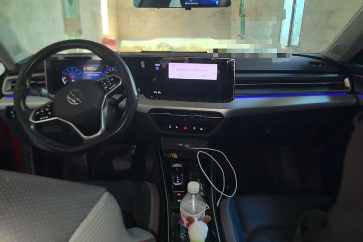 Used Volkswagen Lamando 2022 Lavida L 280TSI DSG Cool & Spicy Edition Center Console