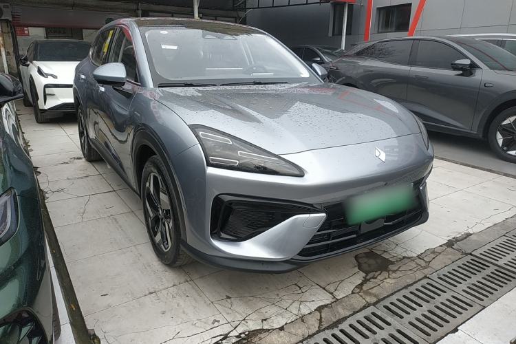 Used Baojun Yunhai 2024 60km Plug-in Hybrid Version
