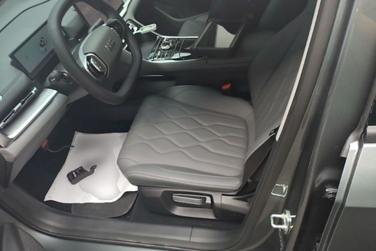 Used Geely Galaxy A7 2025 Model EM-i 70km Luxury Edition