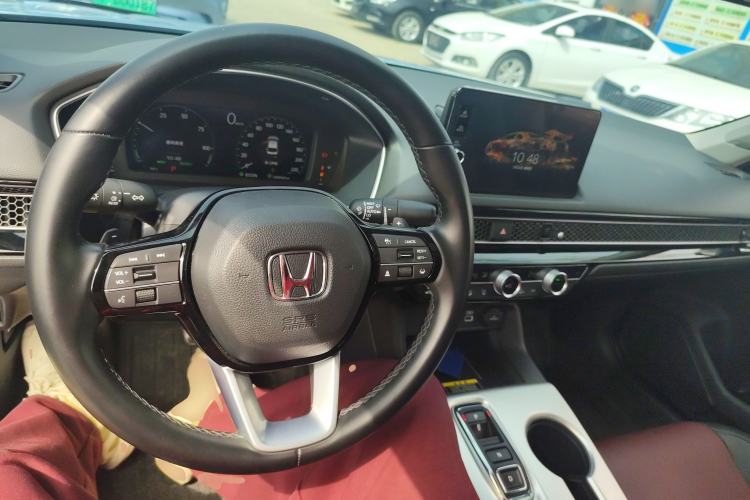 Used Honda Integra 2023 2.0L eHEV Sharp – Premium Edition Center Console