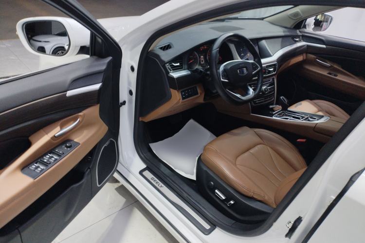 Used Geely Auto Emgrand GT 2017 2.4L Zunya Model
