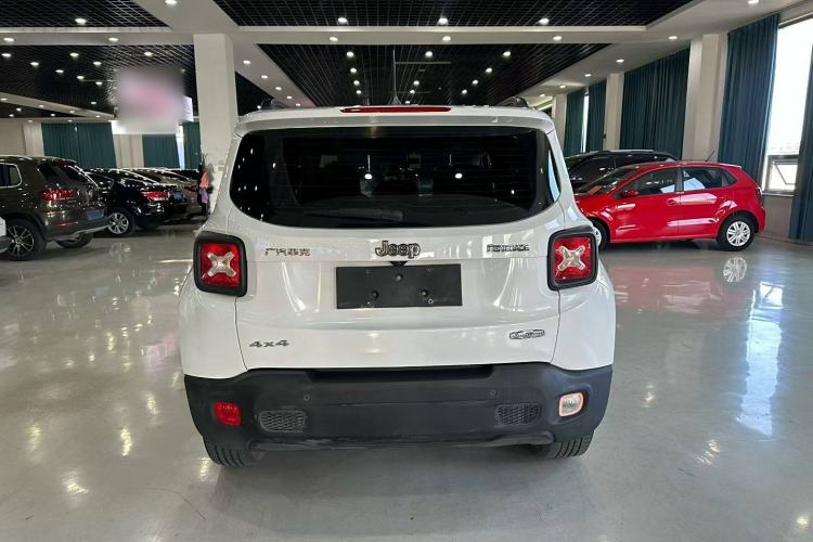 Used Jeep Renegade 2017 180TS Automatic Four-Wheel Drive Superior Edition
