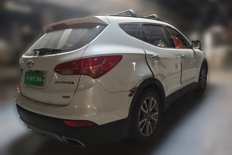 Used Hyundai Santa Fe 2013 2.4L Automatic 4x4 Prestige Edition
