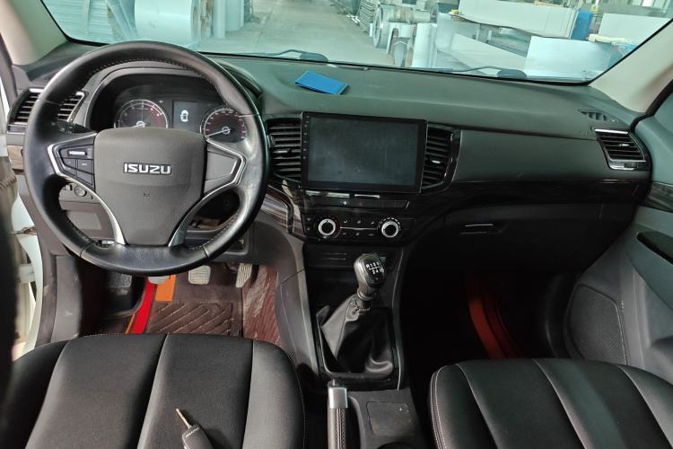 Used Isuzu D-MAX 2019 2.5T Two-Wheel Drive Manual Navigation Edition China VI Standard Extended Version JE4D25Q6A