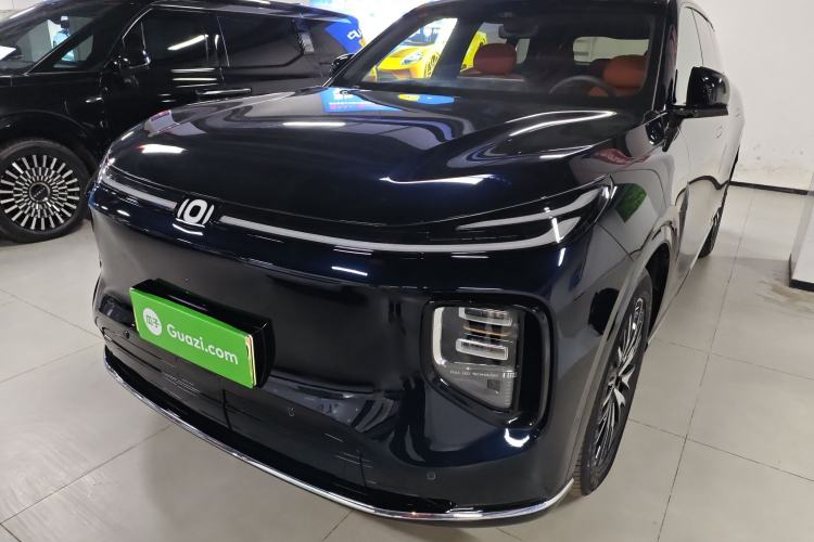 Used CHANGAN NEVO Q07 2025 Model 215 Laser Flagship PLUS