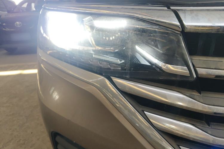 Used Volkswagen Viloran 2020 330TSI Business Edition
