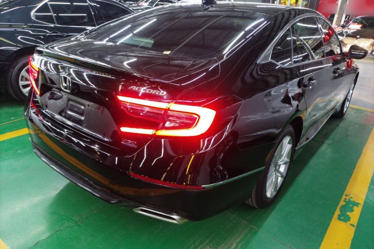 Used Honda Accord 2022 260TURBO Luxury Edition Rear Right 45 Deg