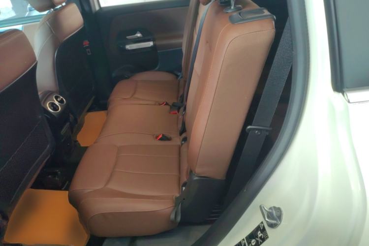 Used Mercedes-Benz GLB 2023 GLB 200 Fashion Model