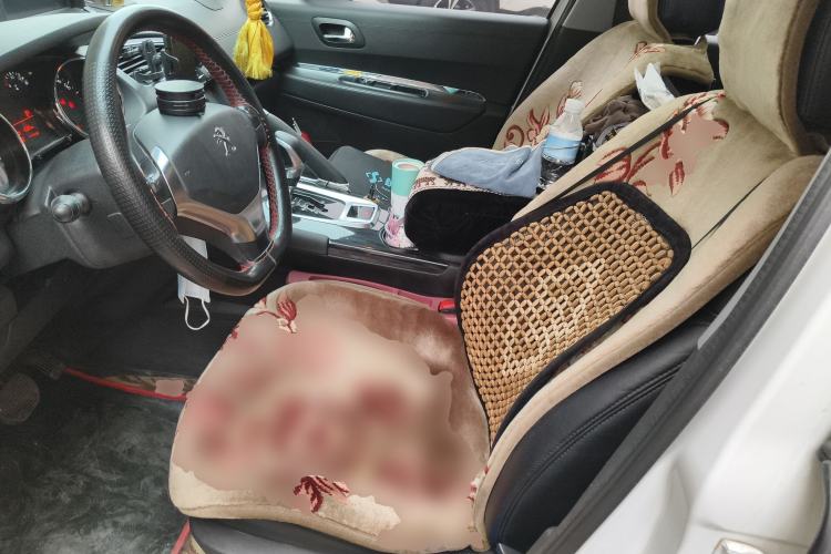 Used Peugeot 3008 2015 2.0L Automatic Classic Edition