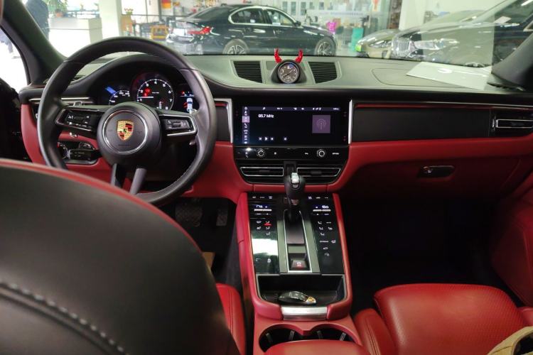 Used Porsche Macan 2023 Macan 2.0T
