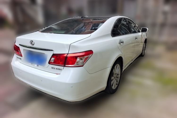 Used Lexus ES 2010 240 Elegant Edition
