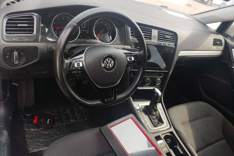 Used Volkswagen Golf 2020 Zhiai Edition 280TSI DSG Comfort Model