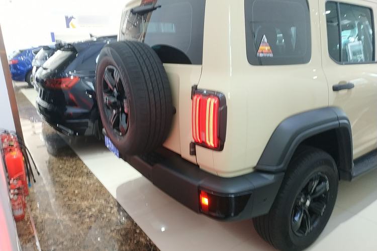 Used Tank 300 2025 2.0T Conqueror Right Rear Taillight