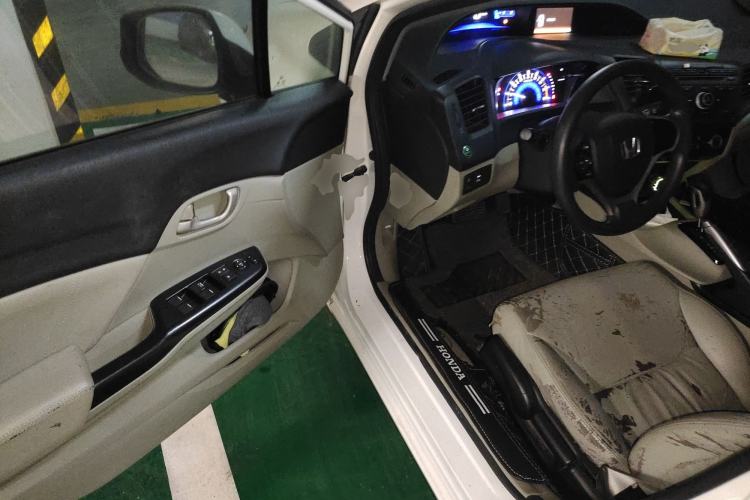 Used Honda Civic 2014 1.8L Automatic Classic Edition
