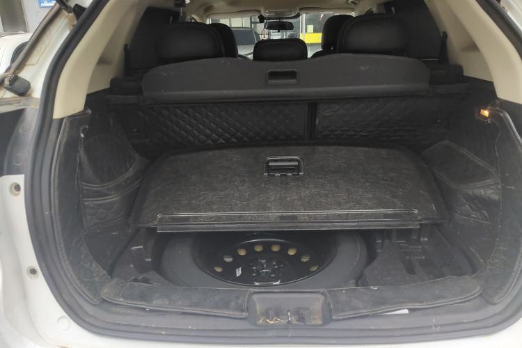 Used Geely Auto Emgrand X7 Sport 2020 1.8TD DCT Two-Wheel Drive Smart Connect 4G-Enabled Version Trunk