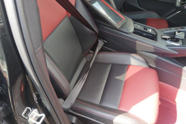 Used Lynk & Co 06 2020 1.5T JinPro model