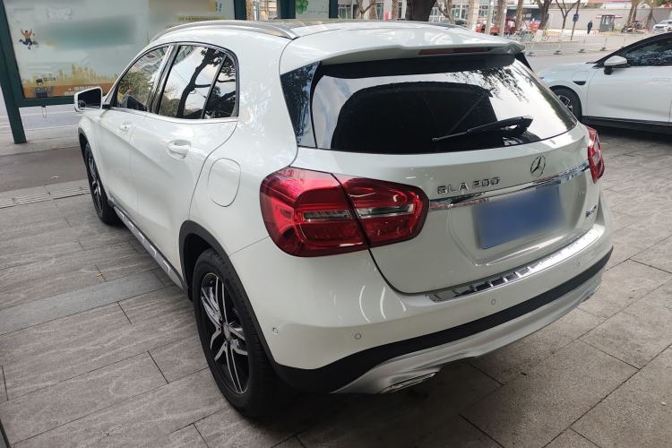 Used Mercedes-Benz GLA 2016 GLA 200 Fashion Model
