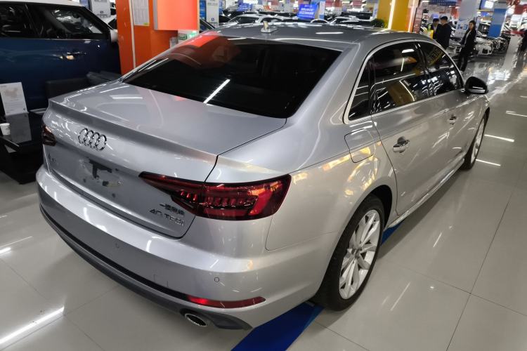 Used Audi A4L 2018 30th Anniversary Edition 40 TFSI Fashion Model