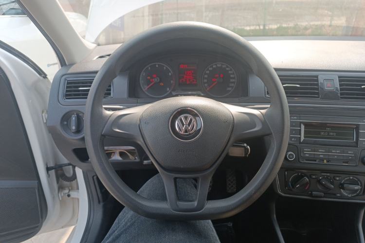 Used Volkswagen Santana 2019 1.5L Manual Fashion Edition China VI Standard Steering Wheel