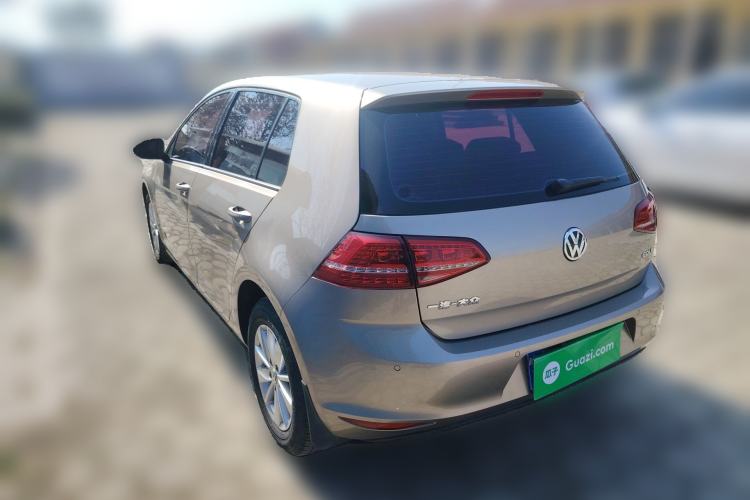 Used Volkswagen Golf 2016 1.6L Manual Fashion Edition