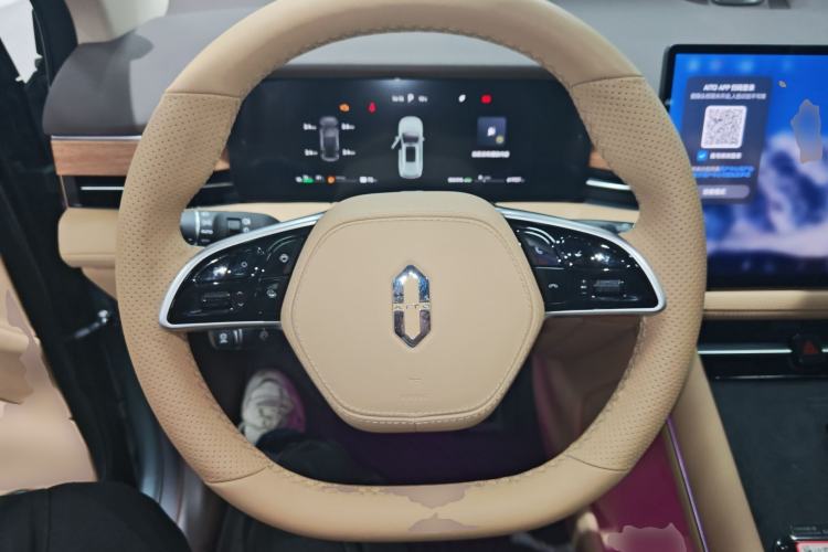 Used Hima AITO M7 2024 1.5T Intelligent Driving 4WD Max Edition 5 Seats
