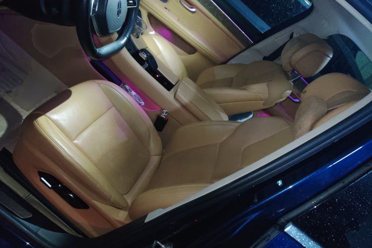 Used Hima AITO M5 2022 Extended-Range Four-Wheel Drive Ultimate Edition Left Front Seat