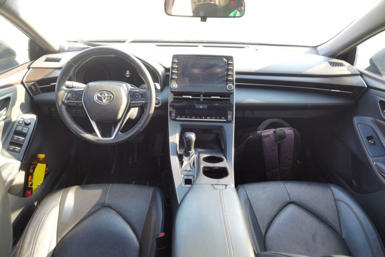 Used Toyota Avalon 2019 2.0L XLE Premium Edition China VI
