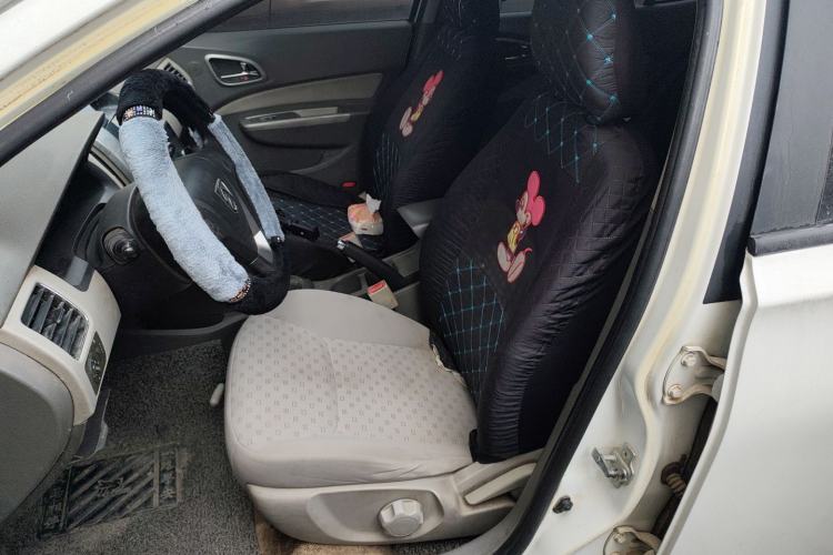 Used Baojun 630 2011 1.5L manual Comfort trim level
