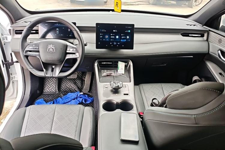 Used BYD Qin PLUS 2025 DM-i Smart Drive 55KM Leading Model