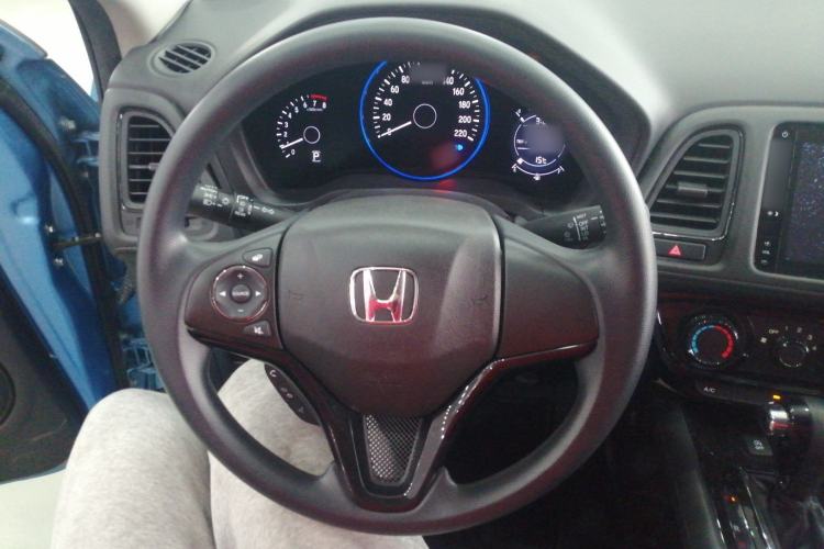 Used Honda Vezel 2020 1.5L CVT Pioneer Edition