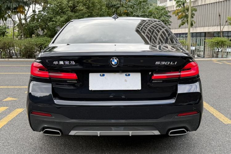 Used BMW 5 Series 2022 Restyled 530Li Leading Edition M Sport Package Exterior 5