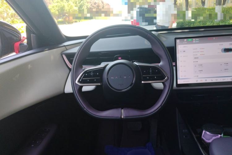 Used Mazda EZ-60 2025 Model Range-Extended 200 Max
