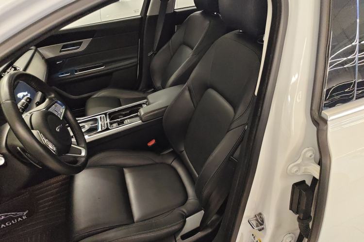 Used Jaguar XFL 2020 XFL 2.0T P200 Two-Wheel-Drive Elite Edition
