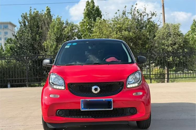 Used smart fortwo 2018 1.0L 52kW Hardtop Passion Edition China V Standard
