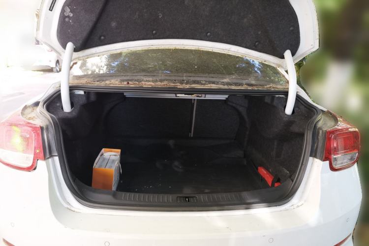 Used Chevrolet Malibu 2014 2.4L Automatic Luxury Edition Trunk