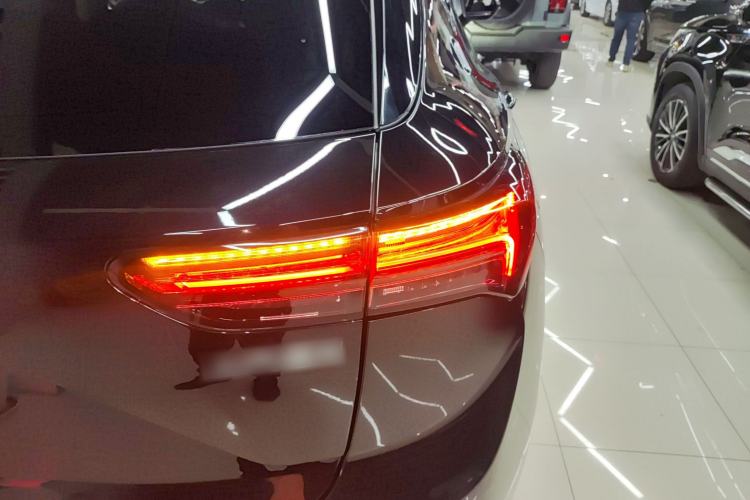 Used Buick Envision 2023 Encore S GS Four-Wheel Drive Sport Model Exterior 3