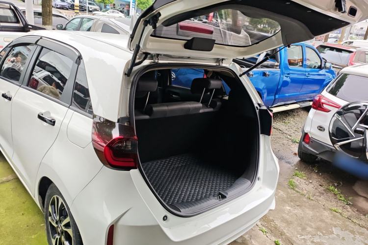 Used Honda Fit 2021 1.5L CVT Trendy Edition Trunk