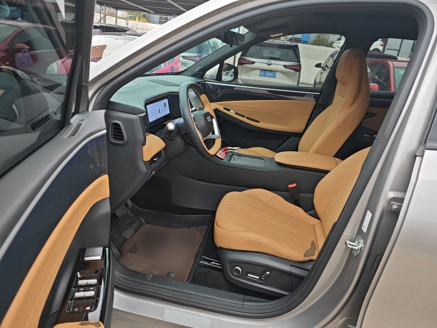 Geely Galaxy L7 2024 1.5T 115 km MAX Dragon Edition — снимка 18