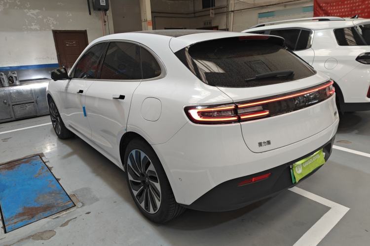 Used Hima AITO M5 2022 Extended-Range Four-Wheel Drive Performance Version