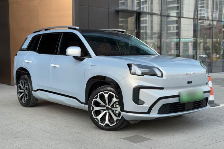 Used AION V 2024 Aion Tyrannosaurus 650 Smart Premium Edition
