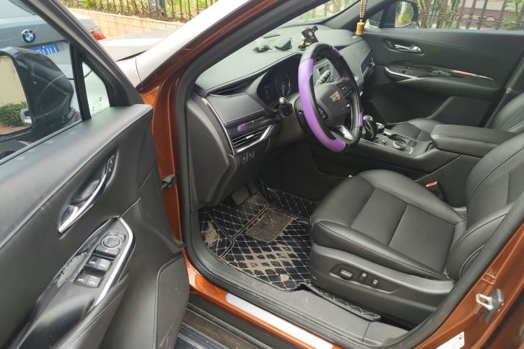 Used Cadillac XT4 2018 28T Two-Wheel Drive Tech Version
