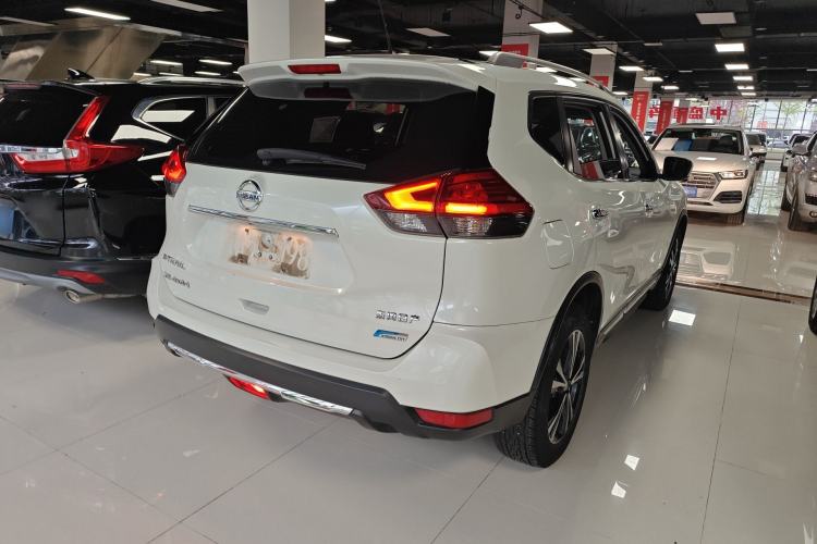 Used Nissan X-Trail 2017 2.5L CVT Luxury Edition 4WD Rear Right 45 Deg